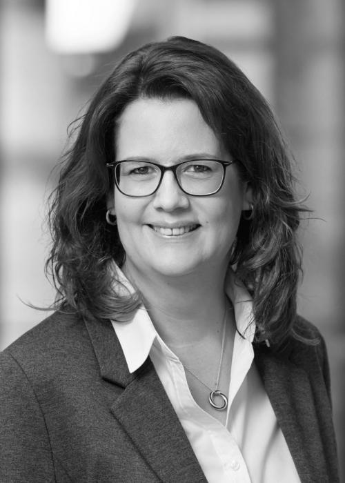 Dr. Verena Kloeters