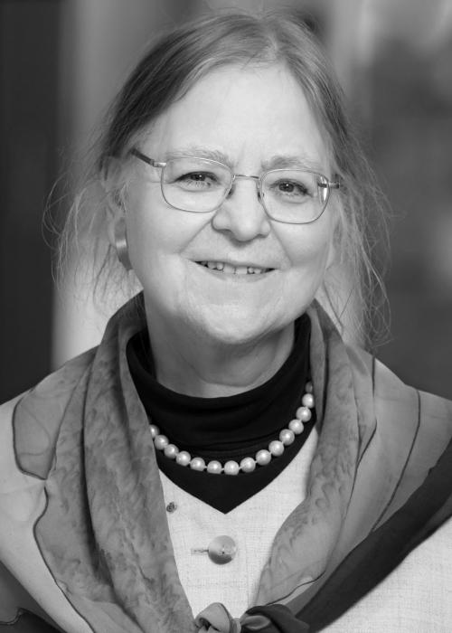Prof. em. (mult.) Dr. Monika Bessenrodt-Weberpals
