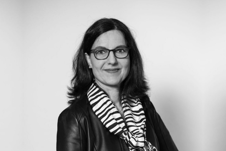 Dr. Katharina Höhn